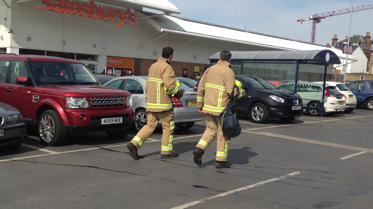 Sainsburys fire video Dailymotion