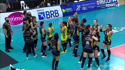 Superliga Feminina de Vôlei 2021-2022 - Praia Clube e Barueri