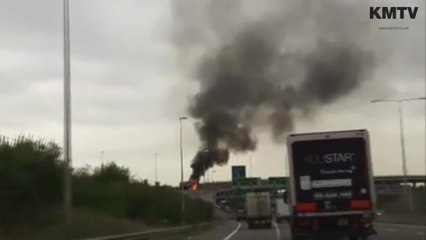 Lorry fire on M25