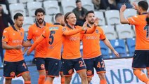 Emre Belözoğlu rüyayı yaşıyor! Başakşehir, Sivasspor'u da yenerek Süper Lig devlerinin önüne geçti