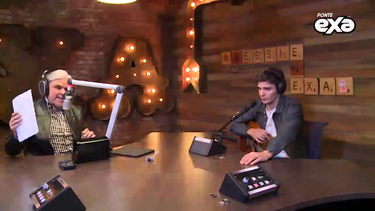 ¡Alejando Santamaría ya está en #JessieEnExa, presentando su música en vivo!  (614)