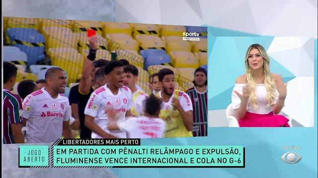 XIIII, o bicho pegou! Fluminense venceu o Internacional por 1 a 0 e a Renata Fan ficou pistola com a arbitragem do jogo: Vergonha! O VAR está lá pra que? #JogoAberto