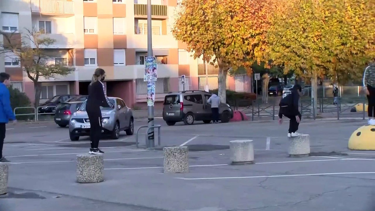 Images maritima:  une séance d'entrainement au parkour à Miramas