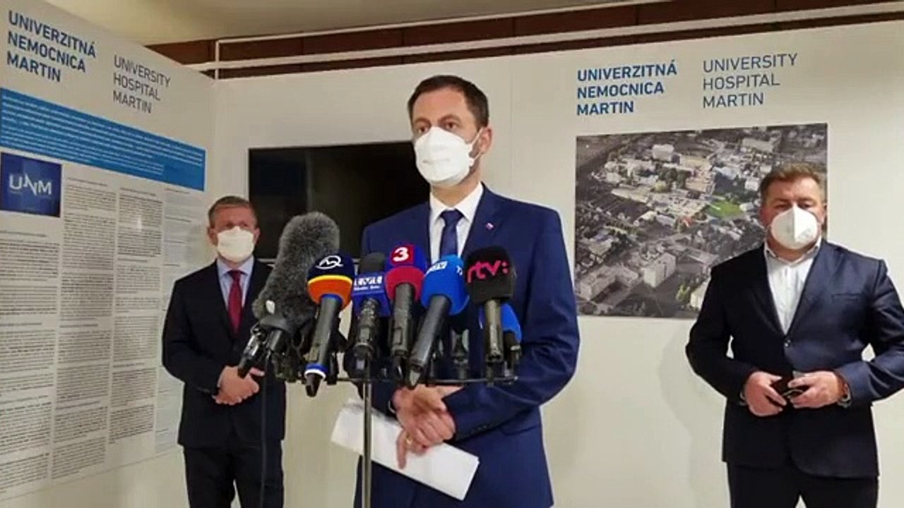 ZÁZNAM: Premiér: Situácia v martinskej nemocnici je vážna, UPV sú stopercentne obsadené