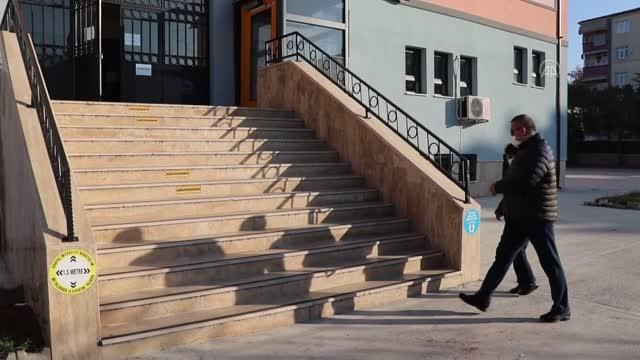 Çifte vatandaşlar Bulgaristan seçimleri için oy kullanıyor