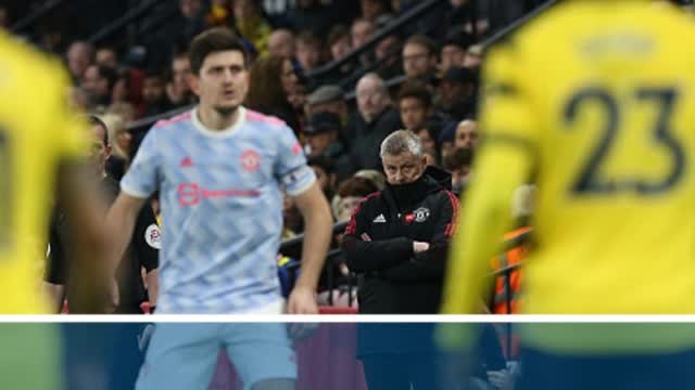 Breaking news - Man Utd manager Solskjaer leaves the club