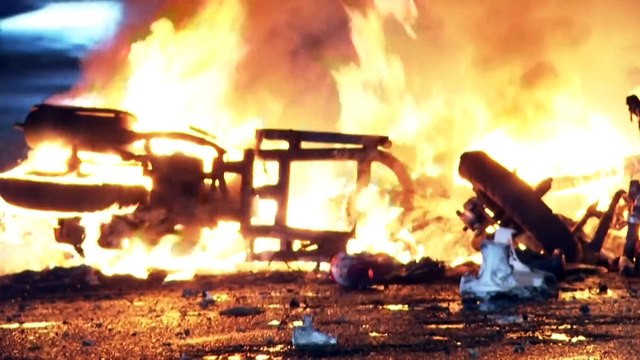 Нидерланды в огне из-за ковид-ограничений