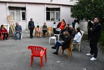 Libya'da kurtarılan 7 Türk vatandaşından Halil Gözel'in Adana'daki ailesi sevinç yaşadı