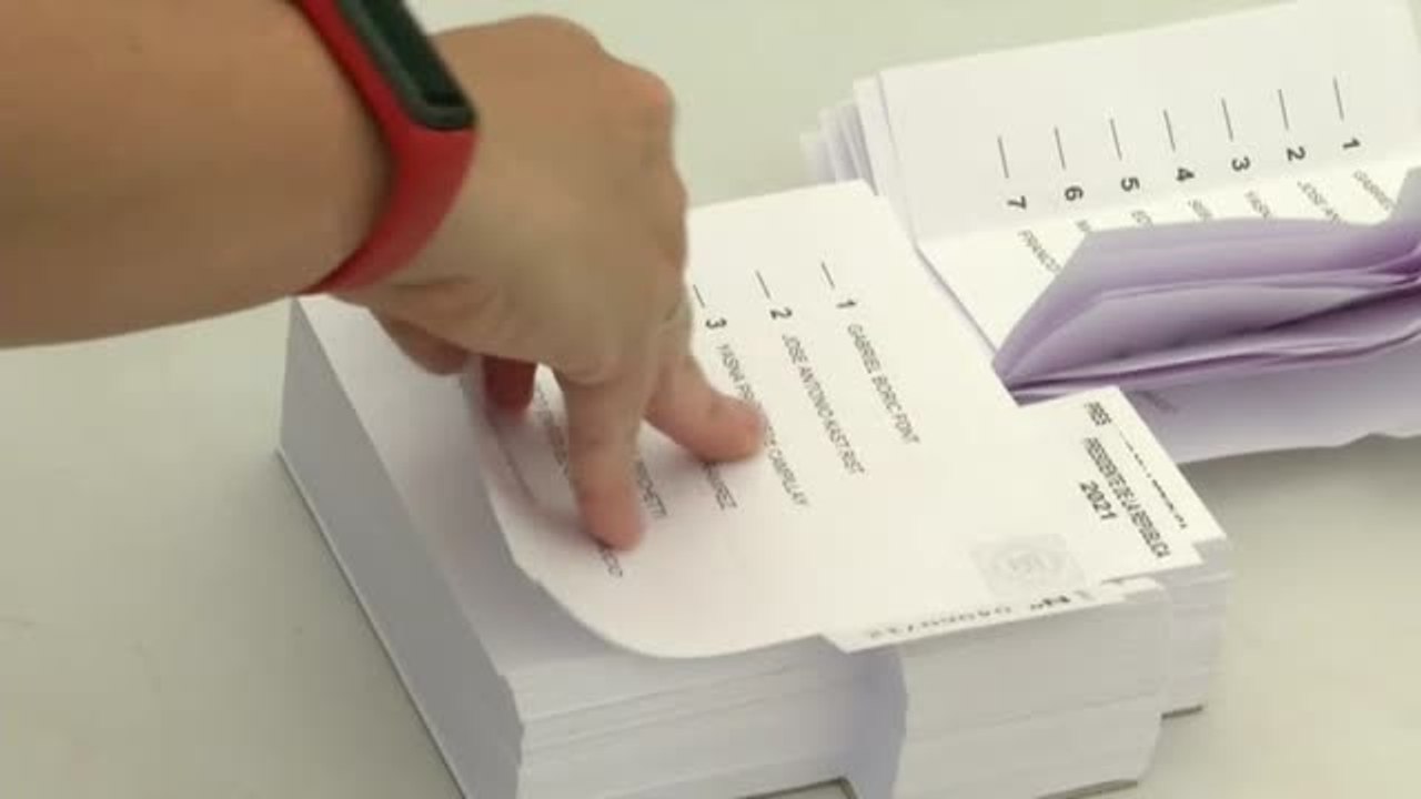 Chile elige al sucesor de Piñera entre siete candidatos en unas elecciones polarizadas