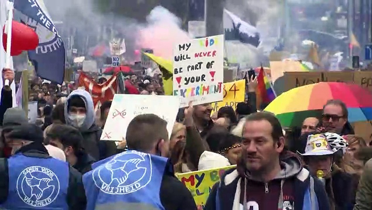 Столкновения с полицией из-за ковид-ограничений