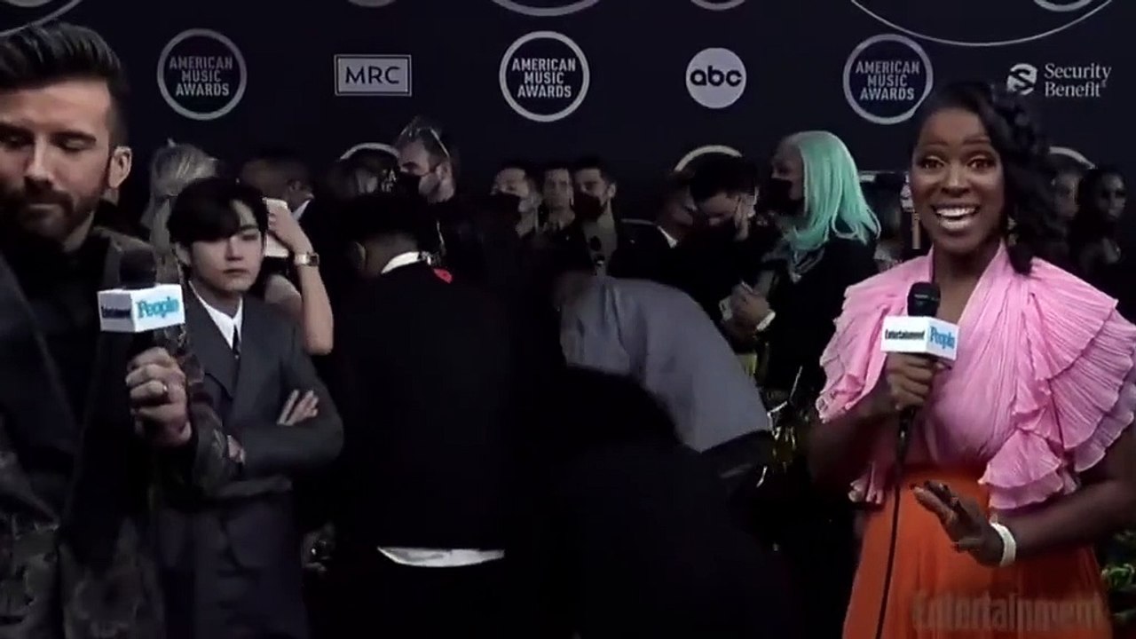 AMA's BTS on red carpet