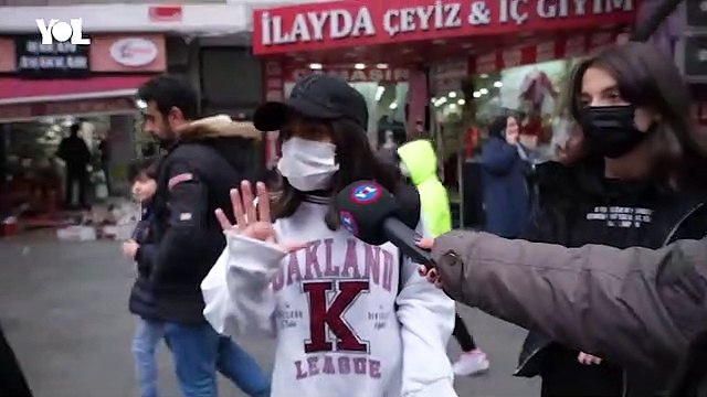 Geçinemiyorum diyen gebersin dedi, ekonomiden şikayet eden öğrenci ile tartıştı: Ben memnunum, önceden daha kötüydü