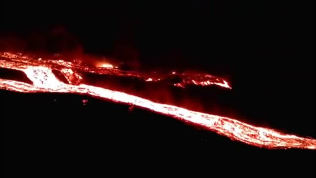 El volcán de La Palma no se agota 65 después de que comenzase la erupción