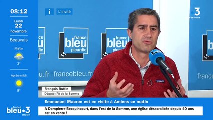 Emmanuel Macron à Amiens : "C'est le père Noël en campagne", juge le député François Ruffin