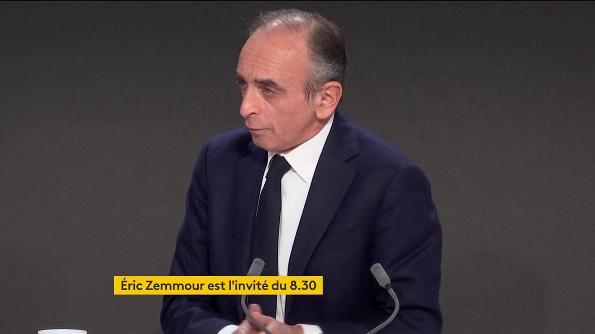 Présidentielle : Éric Zemmour veut "réserver" les minima sociaux aux  Français et les "retirer aux étrangers" - Vidéo Dailymotion
