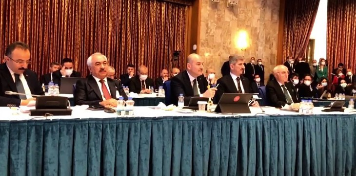 Soylu: Ben 10 bin doları alan siyasetçiyi söylerim siz de başka şeyler söylemek zorunda kalırsınız