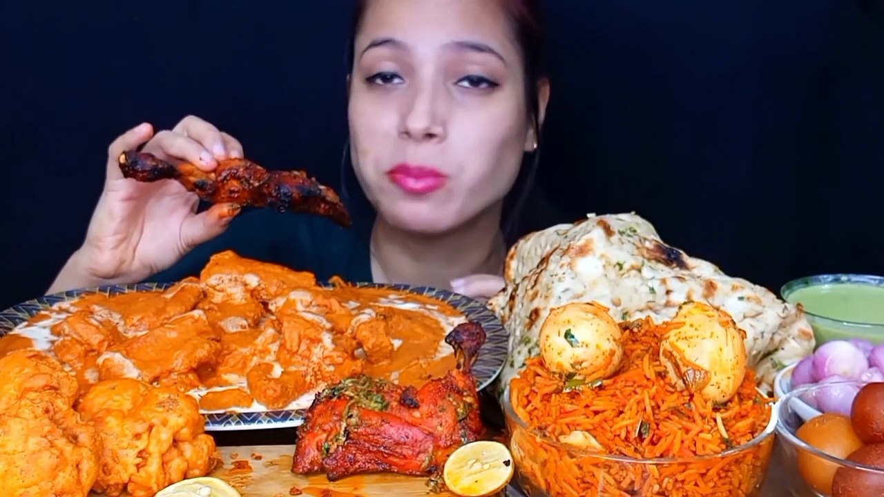 AsmrEating Butter Chicken, Butter Garlic Naan, Gobi Pakoda, tandoori Chicken Tangdi, Egg Biriyan Mukbang Foodie JD