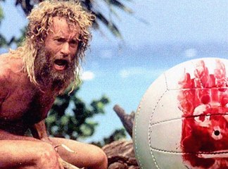 بيع كرة توم هانكس في فيلم Cast Away بمبلغ ضخم في مزاد