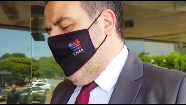 Caso dos ciclistas 'atropelados' por carro na Av. Brasil: Advogados, réu e vítimas chegam ao Fórum para julgamento