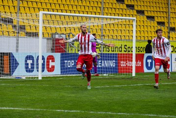 Vor 4400 Zuschauern: Lanius erlöst Fortuna Köln spät am Tivoli