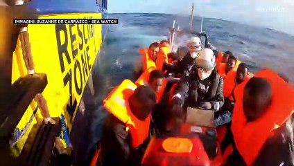 Migranti: altro salvataggio, ora sono 482 a bordo della Sea Watch 4