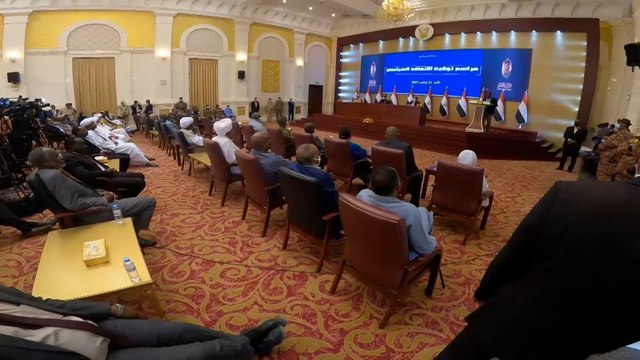 السودان.. تباين ردود الفعل بشأن الاتفاق بين البرهان وحمدوك