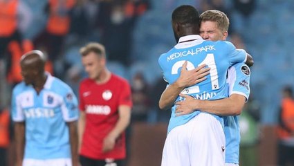 Lider 45 dakikada fişi çekti! Namağlup Trabzonspor, Gaziantep FK'yı 3-0'lık skorla mağlup etti
