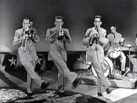 Buddy Dee & The Fort Dix Six - The Army Goes Rolling Along