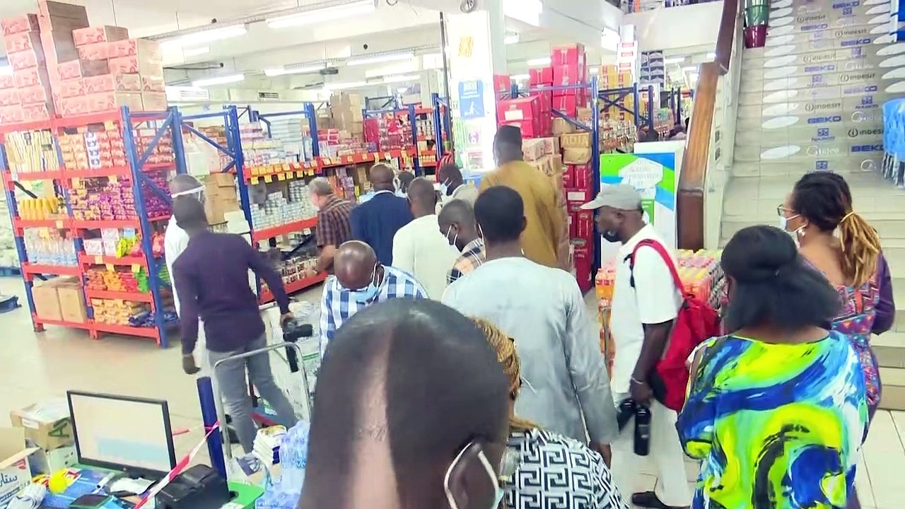 Rumeurs de pénurie de sucre sur le marché, le ministère du commerce rassure les populations