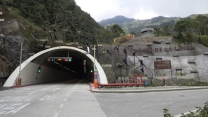 Colombia se abre paso a través de los Andes con un complejo de obras viarias