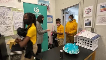 WASHINGTON - Türkiye, Yunus Emre Enstitüsünün organizasyonuyla Washington'daki bir okulda tanıtıldı