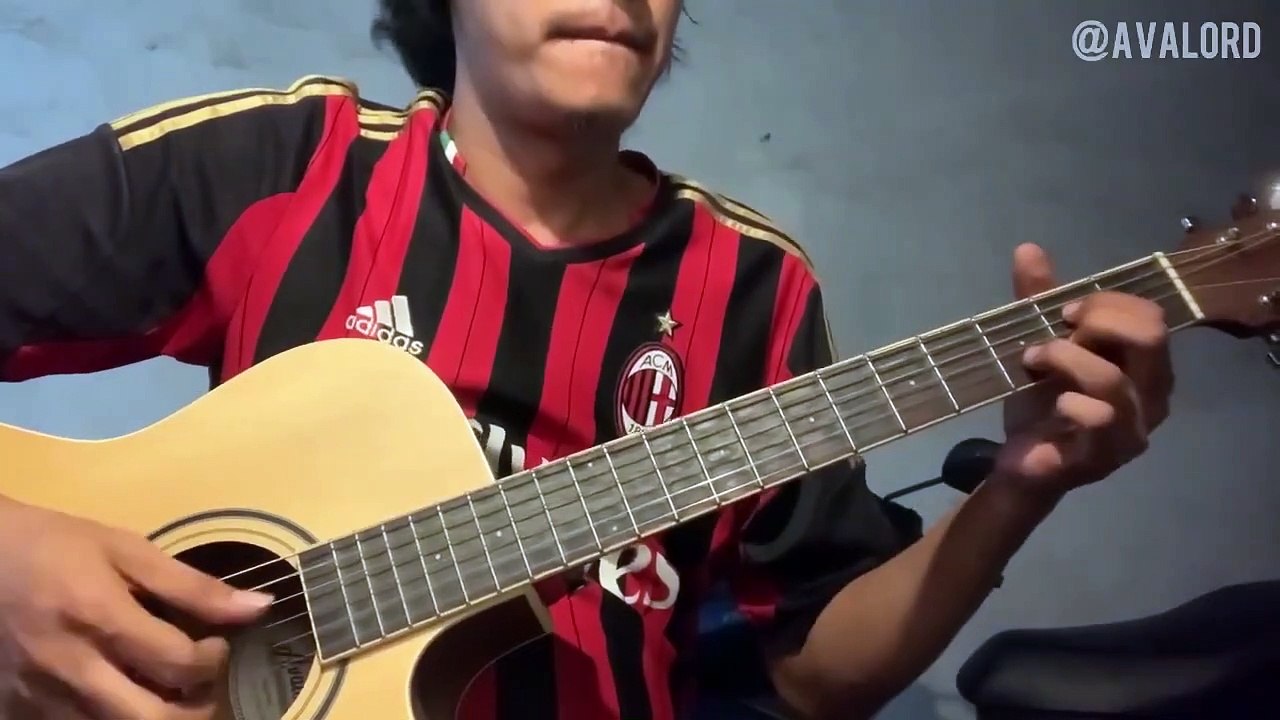 SHE WILL BE LOVED - MAROON 5 | Fingerstyle Cover