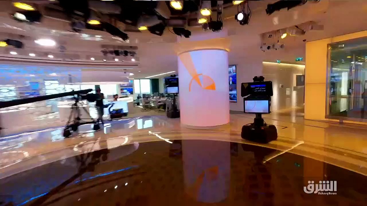 ...لعل من توقع سياسة الغرب الخبر...