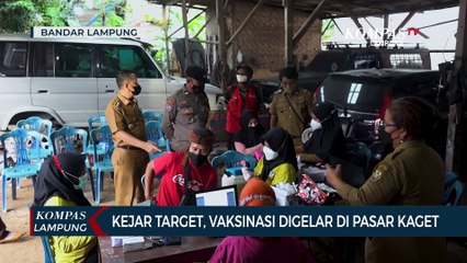 Kejar Target, Vaksinasi Digelar di Pasar Kaget