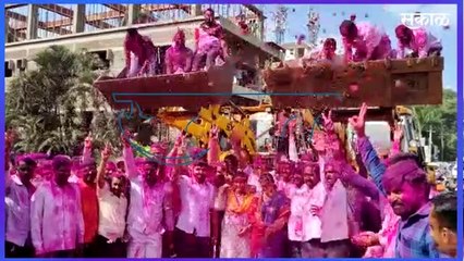 Download Video: Sangli | सांगलीत महाविकास आघाडी सरकारची विजयाकडे वाटचाल; कार्यकर्त्यांचा जल्लोष  | Sakal Media |