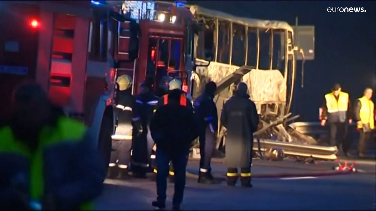 فيديو: مقتل 45 شخصا على الأقل في حادث حافلة في...