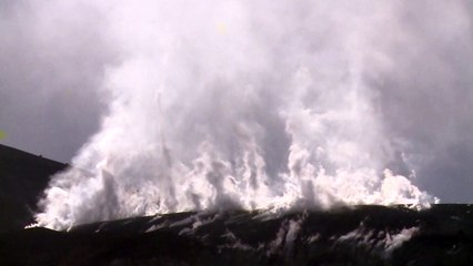 Evacuación de la isla de Vulcano por los altos niveles de CO2