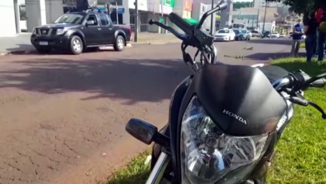 Quatro veículos se envolvem em colisão na Avenida Rocha Pombo