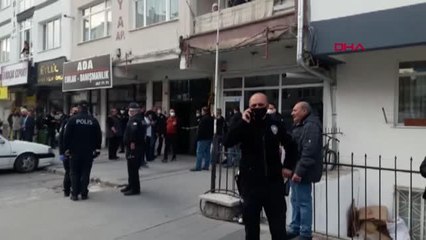 Son dakika! ANNESİNİ ÖLDÜRÜP, BABASINI BIÇAKLADIKTAN SONRA İNTİHARA KALKIŞTI