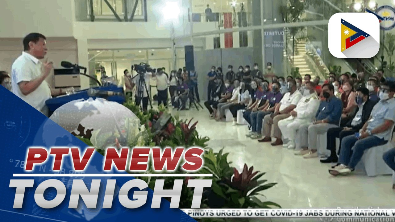 BBM submits drug test result to PDEA, PNP and NBI; Sen. Go and Sen. Pacquiao willing to undergo drug test; Mayor Moreno leads Christmas tree lighting ceremony in Manila; VP Robredo to look into helping MSMEs