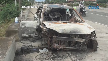 Kotse, nasunog matapos bumangga sa barikada | Saksi