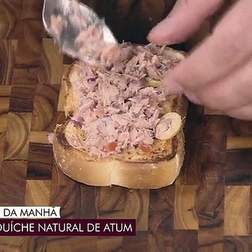 Sanduíche natural de atum