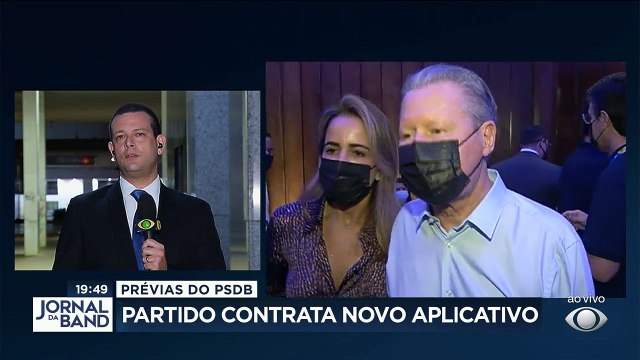 O PSDB decidiu contratar uma nova empresa para cuidar do sistema de votação do partido. As prévias viraram uma guerra entre os candidatos.