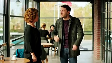 LA SRA FAZIYET Y  SUS HIJAS - 91