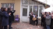 ESKİŞEHİR - CHP Grup Başkanvekili Özgür Özel, Sivrihisar'da ziyaretlerde bulundu