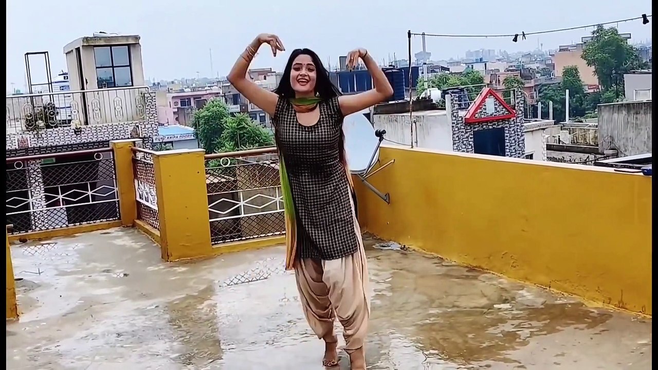 Cham Cham | Baaghi | Dance Cover | Neelu Maurya | Shraddha Kapoor