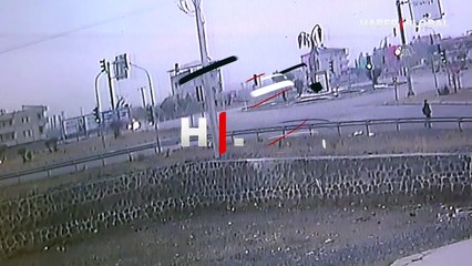 Gaziantep'te servis minibüsüyle otomobil çarpıştı: 14’ü öğrenci, 19 yaralı