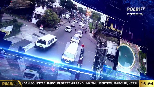 PRESISI Update 16.00 WIB : Ditreskrimsus Polda Metro Jaya Ungkap Kasus Penipuan dan Penggelapan Oleh Kurir Ojek Online