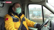 Ambulansın peşine takılan fırsatçı sürücüler trafikte tehlike saçıyor