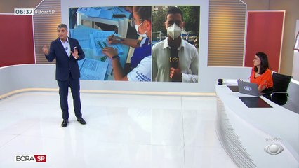 Alunos de escolas públicas da capital começam a ser vacinados. O objetivo é reduzir o número de adolescentes com a segunda dose atrasada.